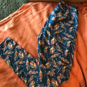 OS LLR feather leggings